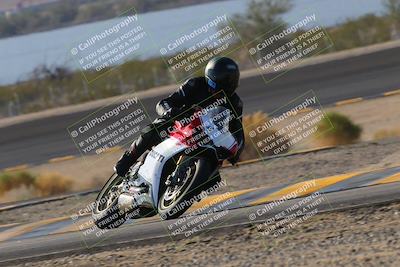 media/Dec-18-2022-SoCal Trackdays (Sun) [[8099a50955]]/Turn 14 (940am)/